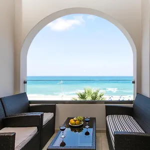 2* Apartahotel Marilyn